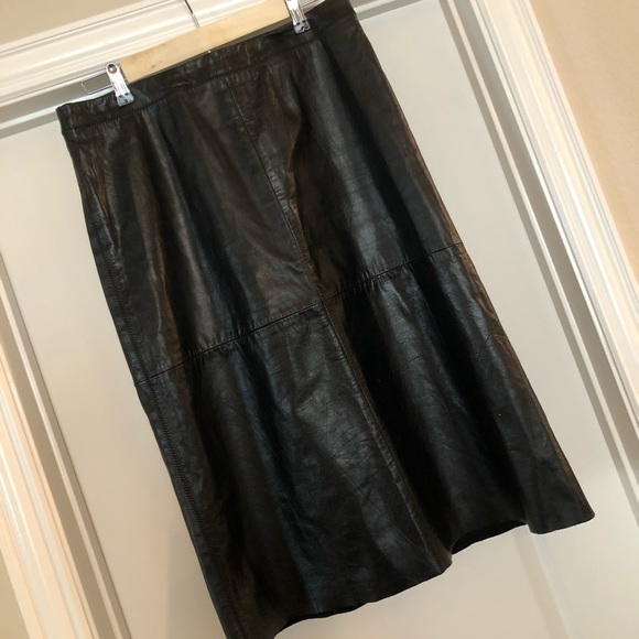 💯 % Leather Skirt /Gap # 22 - Picture 3 of 9